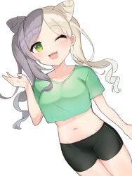  1girl ;3 ;d arm_at_side bike_shorts black_shorts blonde_hair blush breasts collarbone commentary cowboy_shot crop_top crop_top_overhang cropped_shirt dutch_angle green_eyes green_shirt grey_hair hair_ears hand_up large_breasts long_hair midriff multicolored_hair navel one_eye_closed open_mouth parted_bangs pole_princess!! shirt shorts simple_background smile solo tesa_otaku tousaka_mio twintails two-tone_hair white_background 