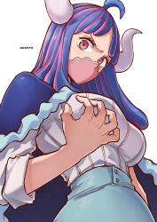  1girl ahoge aosora2823 artist_name blue_hair blue_skirt breasts commentary highres horns large_breasts long_hair looking_at_viewer mask mouth_mask multicolored_hair one_piece pink_eyes pink_hair shirt simple_background skirt solo two-tone_hair ulti_(one_piece) white_background white_horns white_shirt 