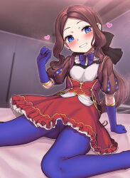  1girl black_bow blue_eyes blue_gloves blue_pantyhose blush bow breasts brown_dress brown_hair dress elbow_gloves fate/grand_order fate_(series) forehead gloves grin hair_bow highres leonardo_da_vinci_(fate) leonardo_da_vinci_(fate/grand_order) leonardo_da_vinci_(rider)_(fate) long_hair pantyhose parted_bangs ponytail puff_and_slash_sleeves puffy_short_sleeves puffy_sleeves red_skirt restrained shinovi short_sleeves sitting skirt small_breasts smile solo 