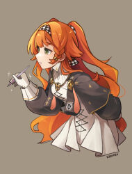  1girl arm_behind_back artist_name braided_sidelock brown_background checkered_hairband cropped_torso dress from_side glass_pen gloves green_eyes grey_cloak grey_sleeves hand_up high_collar highres holding holding_pen kibashiba leaning_forward long_hair looking_ahead orange_hair parted_lips pen profile reverse:1999 solo sonetto_(reverse:1999) sparkle two_side_up upper_body white_dress white_gloves 