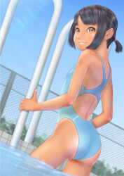  1girl black_hair blue_one-piece_swimsuit blue_sky commentary_request competition_swimsuit highleg highleg_swimsuit highres looking_at_viewer one-piece_swimsuit orange_eyes original outdoors pool short_hair short_ponytail sky smile solo swimsuit tan tanline uzuki_mei wading water 