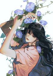  1girl acyantree arms_up bare_arms black_hair blue_eyes blue_flower chinese_commentary closed_mouth commentary_request eyelashes fingernails floral_background flower highres leaf light_smile lipstick long_hair makeup mole morning_glory original pink_shirt pink_sleeves plant purple_flower red_lips shirt short_sleeves simple_background solo t-shirt upper_body vines wavy_hair white_background 