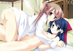  2girls ass bed female_focus looking_at_viewer miyama_mizuki multiple_girls nekonishi_akie nipples otome_ga_tsumugu_koi_no_canvas smile 