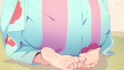  animated anime_screenshot ass ass_focus feet highres onii-chan_wa_oshimai! oyama_mihari soles tagme toes video  rating:Questionable score:109 user:AyumuKasuga