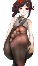  1girl chiori_(genshin_impact) feet genshin_impact highres kukoi long_hair looking_at_viewer pantyhose parted_lips red_eyes side_ponytail soles toes  rating:Sensitive score:42 user:ssfl