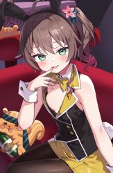  1girl absurdres ayaoshiro bare_shoulders breasts brown_hair gloves green_eyes highres hololive looking_at_viewer natsuiro_matsuri side_ponytail sitting small_breasts solo virtual_youtuber white_gloves 