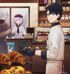  1girl 2boys alternate_costume apollo_(fate) bakery black_gloves black_hair black_hat blue_eyes blush bread buttons cabbie_hat character_print closed_eyes closed_mouth commentary_request croissant fate/grand_order fate_(series) food fou_(fate) fujimaru_ritsuka_(male) fur_trim gloves grey_hair hair_over_one_eye hat holding holding_tray indoors jest_ht90 kadoc_zemlupus looking_at_viewer mash_kyrielight mini_cu-chan_(fate) multiple_boys neckerchief open_mouth pants purple_hair purple_neckerchief shirt shop short_hair smile tray twitter_username viy_(fate) white_pants white_shirt 