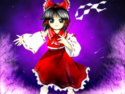  1girl ascot black_hair bow closed_mouth detached_sleeves feet_out_of_frame frilled_bow frilled_skirt frills gohei hair_bow hair_tubes hakurei_reimu hitodama holding holding_gohei long_sleeves looking_at_viewer medinki official_style red_ascot red_bow red_eyes red_skirt red_vest ribbon-trimmed_sleeves ribbon_trim short_hair skirt skirt_set smile socks solo touhou vest white_sleeves white_socks zun_(style) 