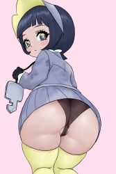  1girl antigens ass ass_focus black_hair black_panties blush_stickers cameltoe cleft_of_venus closed_mouth creatures_(company) feet_out_of_frame female_focus from_behind game_freak gluteal_fold grey_eyes highres jewelry key key_necklace kyojiri_loli loli long_sleeves looking_at_viewer looking_back necklace nintendo panties pink_background pleated_skirt pokemon pokemon_sv poppy_(pokemon) short_hair simple_background skirt solo standing thighhighs underwear visor_cap wide_hips yellow_thighhighs  rating:Questionable score:210 user:MonsieurCinq