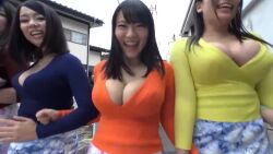  1boy 5girls animated areola_slip asian bouncing_breasts breasts cleavage japanese_(nationality) jav large_breasts multiple_girls pov real_life shibuya_kaho skirt sound tagme urpw-024 video walking  rating:Questionable score:261 user:retsupurae