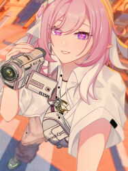  1girl absurdres alternate_costume breasts camera character_name chinese_commentary collared_shirt commentary copyright_name crossbody_bag diamond-shaped_pupils diamond_(shape) elysia_(herrscher_of_human:ego)_(honkai_impact) elysia_(honkai_impact) grey_footwear hair_between_eyes hair_ornament highres holding holding_camera honkai_(series) honkai_impact_3rd jewelry large_breasts logo looking_at_viewer m78_zaitaoaotezhanshi multicolored_hair necklace pants pink_hair pink_pants pink_pupils pointy_ears purple_eyes shirt smile solo streaked_hair symbol-shaped_pupils teeth white_bag white_shirt 