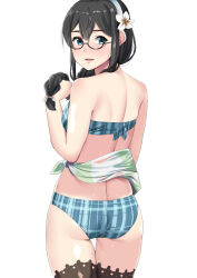  1girl ass bikini black_hair blue_bikini blue_eyes brown_thighhighs chirashi_(so) clothes_lift commentary_request flower hair_flower hair_ornament hairband highres kantai_collection looking_at_viewer looking_back official_alternate_costume ooyodo_(kancolle) ooyodo_(swimsuit_mode)_(kancolle) plaid plaid_bikini sarong sarong_lift semi-rimless_eyewear simple_background solo swimsuit thigh_gap thighhighs under-rim_eyewear white_background white_hairband 