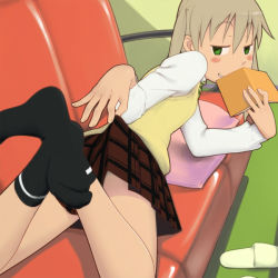  00s 1girl black_socks blush book cardigan clothes_lift couch covering_face covering_own_mouth covering_privates feet kanna_asuke legs legs_up looking_back lying maka_albarn naughty_face on_stomach skirt skirt_lift smile socks solo soul_eater sweater teasing  rating:Questionable score:214 user:danbooru