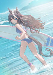 Rule 34 | 1girl, animal ears, anklet, barefoot, bikini, blue bikini, blue eyes, breasts, brown hair, cloud, day, grin, hair down, highres, holding, holding surfboard, horse ears, horse girl, horse tail, jewelry, long hair, looking at viewer, looking back, multicolored hair, nabe puyo, ocean, one eye closed, outdoors, running, small breasts, smile, solo, sparkle, streaked hair, surfboard, swimsuit, tail, teeth, tokai teio (umamusume), umamusume, wading, water