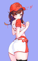 Rule 34 | !, !!, 1girl, absurdres, angry, ass, baseball cap, baseball uniform, blue background, blush, brown eyes, brown hair, crop top, dqrabbit, hat, highres, looking at viewer, medium hair, original, red hat, simple background, solo, sportswear, swept bangs, thigh strap