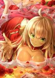 Rule 34 | 10s, 1girl, ahoge, ass, blonde hair, breasts, butt crack, dress, epaulettes, fate/extra, fate/grand order, fate (series), flower, green eyes, hatori mia, highres, large breasts, long hair, lying, nero claudius (fate), nero claudius (fate) (all), nero claudius (fate/extra), on stomach, partially submerged, petals, petals on liquid, red dress, rose, rose petals, smile, solo, sparkle