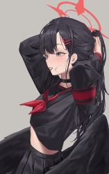 Rule 34 | 1girl, absurdres, armband, arms behind head, black choker, black hair, black serafuku, black wings, blue archive, blush, breasts, choker, cropped shirt, feathered wings, grey background, halo, highres, ichika (blue archive), long sleeves, looking ahead, mansu (user pnmp4287), midriff, mouth hold, neckerchief, pleated skirt, ponytail, red armband, red halo, red neckerchief, rubber band, school uniform, serafuku, simple background, skirt, small breasts, solo, sweat, tying hair, upper body, wings