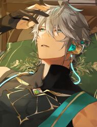 Rule 34 | 1boy, ahoge, alhaitham (genshin impact), aqua hair, bed, black gloves, black shirt, cable, chest jewel, commentary request, gem, genshin impact, gloves, gold trim, green eyes, green gemstone, grey hair, hair between eyes, hand up, headphones, highres, indoors, kichi owo, lying, male focus, multicolored hair, on back, on bed, parted bangs, parted lips, partially fingerless gloves, pillow, shirt, short hair, sidelocks, sleeveless, sleeveless shirt, solo, swept bangs, upper body