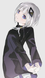 Rule 34 | 1girl, black jacket, blue eyes, character request, closed mouth, from behind, grey background, hair ornament, highres, interlocked fingers, jacket, kamitsubaki studio, looking at viewer, looking back, outstretched arm, red pupils, rice (okome no naru ki), simple background, smile, solo, stretching, virtual youtuber