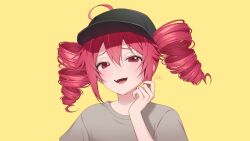 Rule 34 | 1girl, absurdres, ahoge, baseball cap, black hat, commentary request, drill hair, grey shirt, hair between eyes, hand up, hat, highres, kasane teto, korean commentary, mixed-language commentary, open mouth, override (synthesizer v), pm (lily112100), red eyes, red hair, red nails, shirt, signature, simple background, smile, solo, t-shirt, twin drills, utau, yellow background