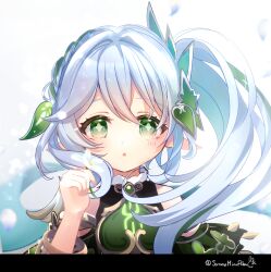 1girl blush commentary_request cross-shaped_pupils flower genshin_impact gradient_hair green_eyes hair_ornament hand_up highres holding holding_flower hoshiusagi_no_chloe leaf_hair_ornament long_hair looking_at_viewer multicolored_hair nahida_(genshin_impact) open_mouth pointy_ears side_ponytail solo symbol-shaped_pupils upper_body white_flower white_hair