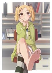 Rule 34 | 10s, 1girl, barefoot, blonde hair, blush, casino (casinoep), chair, crossed legs, feet, female focus, foot focus, foreshortening, greek toe, grey eyes, hair ornament, hair ribbon, hairclip, hand on own face, highres, hood, hooded jacket, jacket, looking at viewer, office chair, ribbon, shirobako, short twintails, shorts, single thighhigh, sitting, smile, soles, solo, striped clothes, striped thighhighs, swivel chair, thighhighs, toes, twintails, yano erika, zettai ryouiki