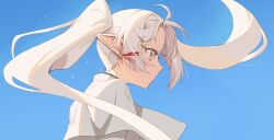 Rule 34 | 1girl, blue sky, capelet, clear sky, closed mouth, day, elf, expressionless, floating hair, forehead, frieren, from side, glint, green eyes, highres, looking ahead, olys, outdoors, parted bangs, pointy ears, portrait, profile, shirt, sky, solo, sousou no frieren, twintails, white capelet, white hair, white shirt