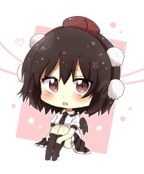 Rule 34 | 1girl, big head, black hair, black neckwear, black skirt, black socks, black wings, blush, brown eyes, brown hat, chibi, collared shirt, commentary request, feathered wings, frilled skirt, frills, full body, hair between eyes, hat, heart, highres, kneehighs, knees up, looking at viewer, mini hat, mini wings, no shoes, outline, parted lips, pink background, pleated skirt, pom pom (clothes), puffy short sleeves, puffy sleeves, shameimaru aya, shirt, short sleeves, sitting, skirt, socks, solo, totoharu (kujirai minato), touhou, two-tone background, white background, white outline, white shirt, wings