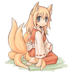 Rule 34 | 1girl, 7010, animal ears, barefoot, feet, fox ears, fox tail, japanese clothes, kneeling, looking at viewer, lowres, multiple tails, sitting, smile, solo, tail, wariza