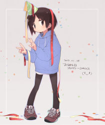 Rule 34 | 1girl, blush, brown eyes, brown hair, closed mouth, confetti, double v, drawstring, expressionless, full body, grey background, hasegawa fumi, hat, highres, hood, hood down, hoodie, long sleeves, looking at viewer, okayparium, pants, party hat, shoes, short hair, simple background, sneakers, solo, standing, streamers, v, yuyushiki