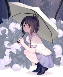 Rule 34 | 10s, 1girl, :t, alternate costume, black footwear, blue skirt, boots, brown eyes, brown hair, floral background, flower, from side, full body, hair ribbon, hydrangea, i-401 (kancolle), kantai collection, km yama, looking at viewer, outdoors, pleated skirt, ponytail, pout, rain, ribbon, rubber boots, school uniform, serafuku, shoes, short ponytail, skirt, solo, squatting, tan, tanline, umbrella