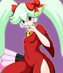 Rule 34 | 1girl, alternate hair color, ashley (warioware), black eyes, blush, bow, bow (paper mario), breasts, closed mouth, covered navel, dress, female focus, green hair, hair between eyes, hair bow, hand fan, highres, holding, holding fan, long hair, looking at viewer, mario (series), neckerchief, nintendo, ojou-sama pose, orange neckerchief, outline, paper mario, paper mario 64, purple background, red bow, red dress, rnt (251139), sidelocks, simple background, small breasts, smile, solo, split mouth, twintails, very long hair, warioware, white outline, wide sleeves