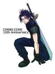 Rule 34 | 1boy, arm behind head, armor, black footwear, black gloves, black hair, blue eyes, blue pants, blue shirt, boots, crisis core final fantasy vii, final fantasy, final fantasy vii, gloves, highres, male focus, muscular, muscular male, niburuchan zc, on one knee, pants, parted bangs, shirt, short hair, shoulder armor, sleeveless, sleeveless turtleneck, smile, solo, spiked hair, square enix, sword, turtleneck, weapon, weapon on back, white background, zack fair