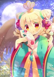 Rule 34 | 1girl, :q, blonde hair, blush, brown wings, character request, closed mouth, commentary request, dango, drill hair, feathered wings, flower, folding fan, food, full moon, green kimono, hair between eyes, hair flower, hair ornament, hand fan, hands up, hat, holding, holding fan, holding food, japanese clothes, kimono, kou hiyoyo, long hair, long sleeves, looking at viewer, moon, night, outdoors, puyopuyo, red eyes, red flower, sanshoku dango, smile, solo, tongue, tongue out, wagashi, wide sleeves, wings