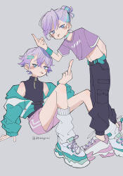 Rule 34 | 2boys, aqua hair, blush, brothers, cozmez (paradox live), full body, grey background, highres, male focus, medium hair, miya (38magical), multicolored hair, multiple boys, paradox live, purple eyes, purple hair, short hair, siblings, tongue, tongue out, twins, twitter username, yatonokami kanata