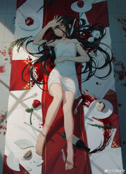 Rule 34 | 1girl, absurdres, alcohol, apple, bare legs, barefoot, black eyes, black hair, bottle, breasts, broken plate, commentary, dress, english commentary, erchongbaojun, fake blood, feet, flower, food, fork, fruit, full body, hair between eyes, hand on own forehead, hand on own stomach, highres, knife, legs, long hair, looking at viewer, lying, on back, on table, original, parted lips, plate, red flower, rose, sleeveless, sleeveless dress, small breasts, solo, spaghetti strap, spilling, splatter, stain, strap slip, table, teeth, toenails, toes, very long hair, weibo logo, weibo watermark, white dress, white flower, wine, wine bottle