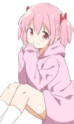 Rule 34 | 1girl, alternate costume, closed mouth, highres, hood, hoodie, kaname madoka, knees up, long sleeves, looking at viewer, mahou shoujo madoka magica, mahou shoujo madoka magica (anime), pink eyes, pink hair, short hair, short twintails, simple background, sitting, smile, solo, tsubaki (tatajd), twintails, white background, white legwear