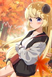 Rule 34 | 1girl, ahoge, alternate costume, ama (ama ekaku), autumn, autumn leaves, bag, black cardigan, blonde hair, blurry, blurry background, blurry foreground, blush, breasts, cardigan, closed mouth, cowboy shot, crossed arms, day, dot mouth, expressionless, falling leaves, highres, hololive, horns, large breasts, leaf, long hair, long sleeves, looking at viewer, maple leaf, open cardigan, open clothes, outdoors, purple eyes, sheep girl, sheep horns, shirt, solo, standing, tree, tsunomaki watame, very long hair, virtual youtuber, white shirt