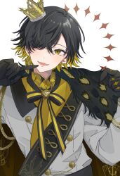 Rule 34 | 1boy, bishounen, black gloves, black hair, blonde hair, colored inner hair, crown, earrings, eyelashes, fangs, finger to mouth, gloves, grey background, hair over one eye, highres, holostars, jewelry, looking at viewer, male focus, meroriimu, mini crown, multicolored hair, open mouth, short hair, slit pupils, solo, virtual youtuber, yatogami fuma, yellow eyes