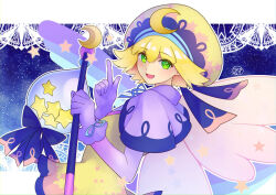 1girl :d amitie_(puyopuyo) blonde_hair border capelet crescent double-parted_bangs dress flipped_hair from_side gloves gradient_background green_eyes hair_between_eyes hat highres holding holding_staff index_finger_raised lclfc light_smile looking_at_viewer looking_to_the_side official_alternate_costume open_mouth outline purple_capelet purple_gloves puyopuyo puyopuyo_quest short_hair smile solo split_mouth staff upper_body white_border white_outline white_wings wings yellow_dress