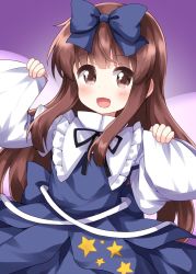 Rule 34 | 1girl, black bow, black bowtie, blue bow, blue dress, blush, bow, bowtie, brown eyes, brown hair, collar, collared dress, dress, fairy wings, hair bow, hands up, highres, long hair, long sleeves, looking at viewer, one-hour drawing challenge, open mouth, purple background, ruu (tksymkw), simple background, smile, solo, star (symbol), star print, star sapphire, touhou, white sleeves, wide sleeves, wings