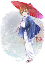 Rule 34 | 1girl, ai-chan (tawawa), blue jacket, blush, breasts, brown hair, building, commentary, full body, getsuyoubi no tawawa, green eyes, grey sky, hanten (clothes), holding, holding umbrella, jacket, japanese clothes, kimono, lamp, large breasts, long sleeves, looking at viewer, looking to the side, motion blur, nanase meruchi, oil-paper umbrella, open mouth, outdoors, parasol, plant, pouch, print kimono, radio antenna, road, sandals, short hair, sky, smile, snowing, solo, standing, steam, street, tareme, town, twitter username, umbrella, walking, white background, white kimono, wide sleeves, wind, yukata