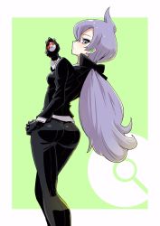 Rule 34 | 1girl, anabel (pokemon), ass, ball, creatures (company), earpiece, formal, frown, game freak, gloves, green background, hair over one eye, hair ribbon, hand on own hip, highres, hirakata masahiro, holding, holding ball, holding poke ball, looking back, nintendo, poke ball, poke ball (basic), pokemon, pokemon sm, purple eyes, purple hair, ribbon, solo, suit