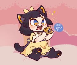 Rule 34 | 1girl, :d, animal ears, bastet (mythology), black hair, blush, body fur, cat ears, cat girl, cat tail, chinese text, dress, drooling, egyptian mythology, fang, full body, furry, furry female, holding, hua hua de meme, mouth drool, on bed, open mouth, original, pink background, purple eyes, short sleeves, sitting, smile, solo, speech bubble, tail, tetrahedron, yellow dress