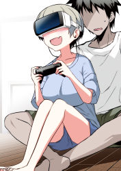 Rule 34 | 1boy, 1girl, :d, bare legs, barefoot, black hair, blouse, blue shirt, breasts, commentary request, controller, faceless, faceless male, fang, game controller, grey hair, head-mounted display, hitotose rin, large breasts, open mouth, sakurai shin&#039;ichi, shirt, short hair, shorts, simple background, sitting, skin fang, smile, spiked hair, uzaki-chan wa asobitai!, uzaki hana, white background, white shirt