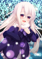 Rule 34 | 1girl, :d, absurdres, blurry, blush, bokeh, capelet, coat, depth of field, fate/kaleid liner prisma illya, fate (series), fur trim, happy, highres, illyasviel von einzbern, lens flare, long hair, looking at viewer, morokoshi (tekku), open mouth, red eyes, scarf, smile, solo, white hair, winter clothes, winter coat