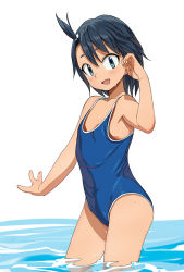 Rule 34 | 1girl, a1 (initial-g), black hair, blue eyes, blue one-piece swimsuit, blush, fang, flat chest, hand up, hodaka natsumi, houkago teibou nisshi, looking at viewer, one-piece swimsuit, open mouth, partially submerged, short hair, simple background, smile, solo, swimsuit, thighs, wading, water, wet, white background