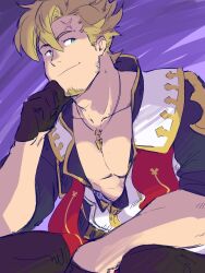 Rule 34 | 1boy, abs, bara, black gloves, blonde hair, cross scar, curran (dragalia lost), dragalia lost, facial hair, gloves, goatee, green eyes, hand on own chin, highres, jewelry, looking to the side, male focus, mixed-language commentary, necklace, pectoral cleavage, pectorals, piikeisandaa, purple background, scar, scar on head