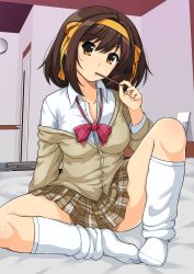 Rule 34 | 1girl, alternate costume, arm support, ass, bed, bow, bowtie, breasts, brown eyes, brown hair, cardigan, eating, hairband, haruhisky, highres, holding, knee up, long hair, looking at viewer, loose bowtie, loose thighhigh, medium breasts, off-shoulder cardigan, off shoulder, open clothes, open shirt, orange hairband, pleated skirt, school uniform, short hair, skirt, solo, suzumiya haruhi, suzumiya haruhi no yuuutsu