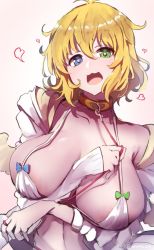 Rule 34 | 1girl, blonde hair, blue eyes, bow, breasts, collar, green eyes, heart, heart-shaped pupils, heterochromia, large breasts, leash, open mouth, ryouna (senran kagura), senran kagura, solo, symbol-shaped pupils